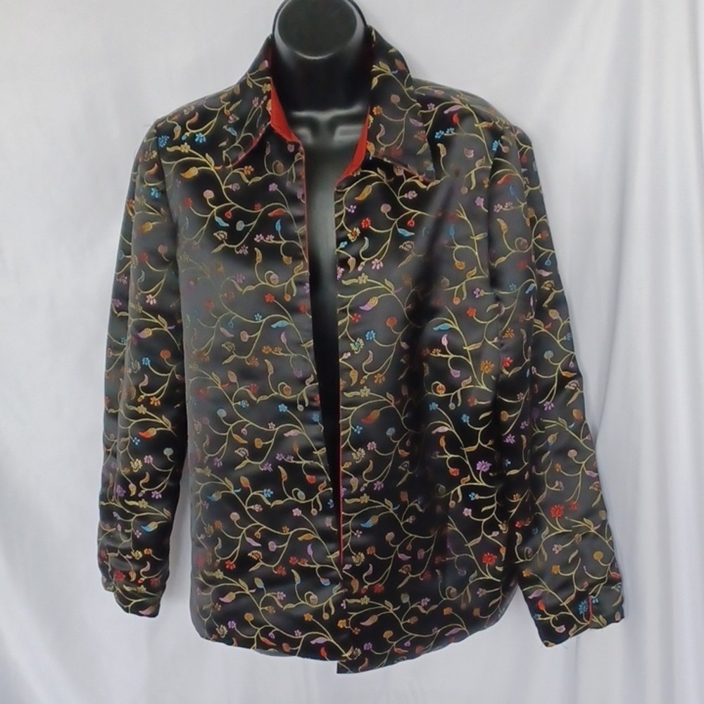 Vintage Reversible 100% Silk Asian Day Jacket, black & gold floral and Red revrs